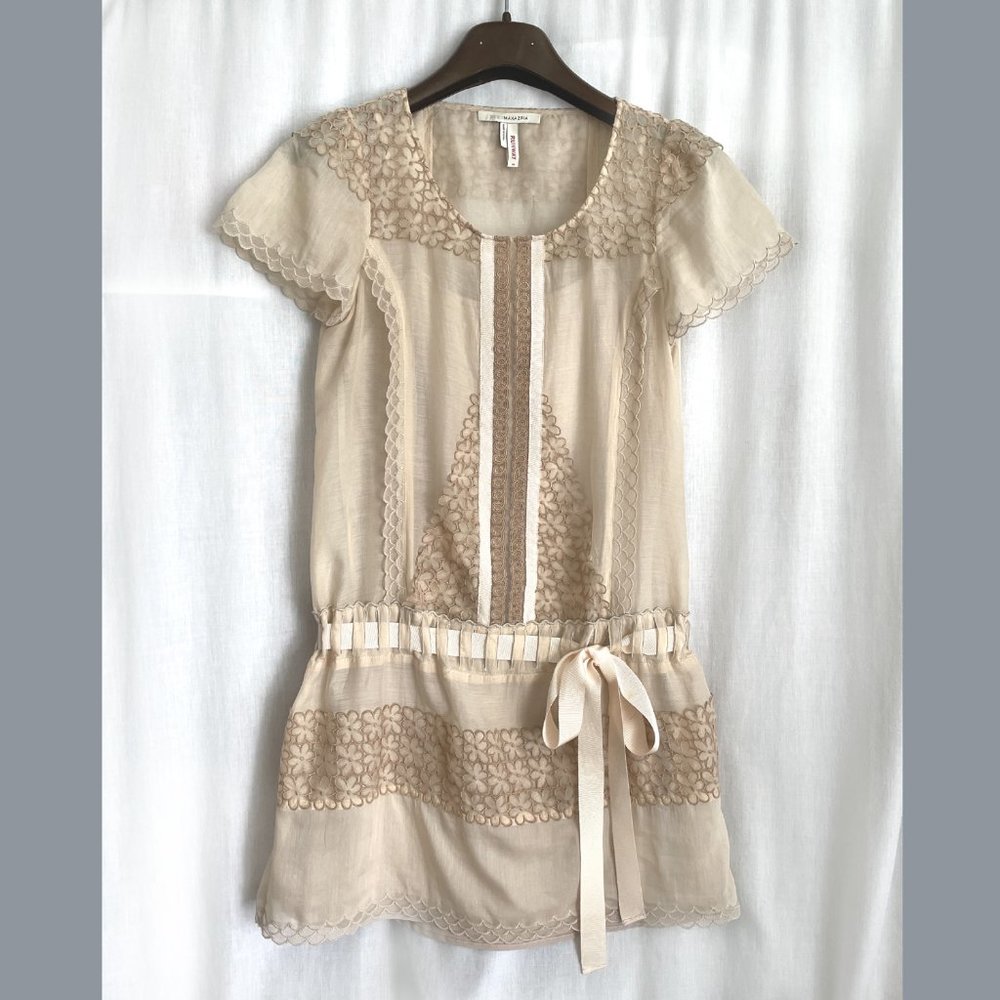 BCBGMaxAzria runway mini dress, embroidered, beige, size XS, very nice